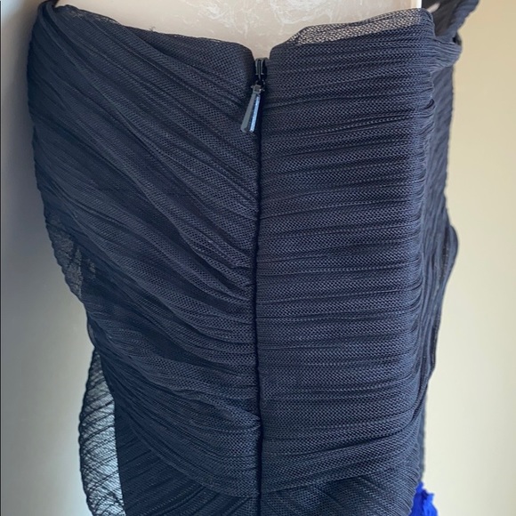 BCBGeneration one shoulder dress size 0 - Picture 7 of 8